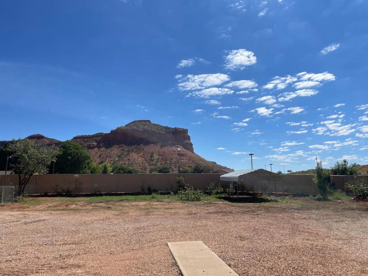 Wanderlust Hideaway, Venture Base Unit 1 Hotel Kanab Bagian luar foto